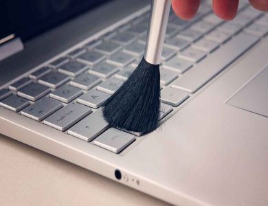 تمیزکردن خاک کیبورد لپتاپ